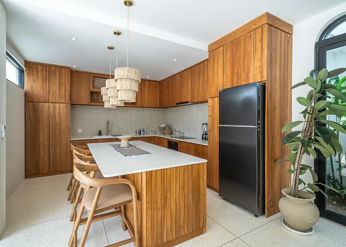 Amici Pererenan - Modern & Private 3br Pool *