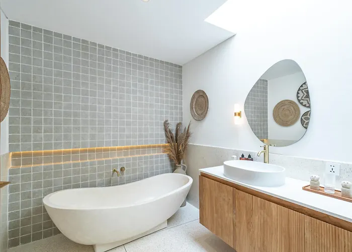 Amici Pererenan - Modern & Private 3br Pool