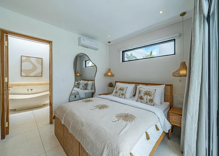 Amici Pererenan - Modern & Private 3br Pool * チャングー
