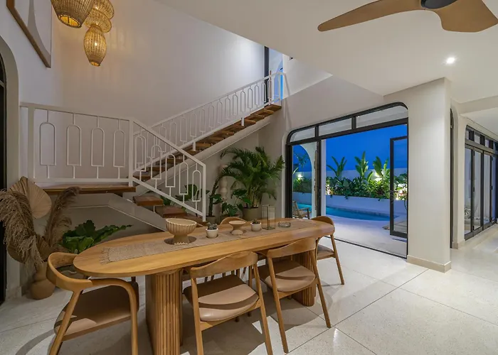Amici Pererenan - Modern & Private 3br Pool Canggu (Bali)